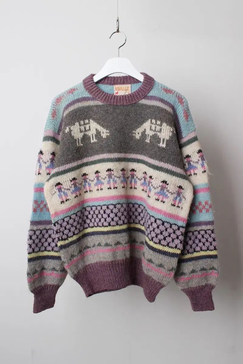 色が良いヴィンテージアルパカニット