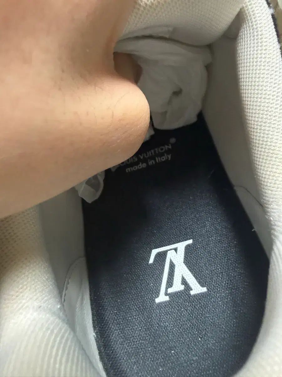 ウール ツアーベルベット