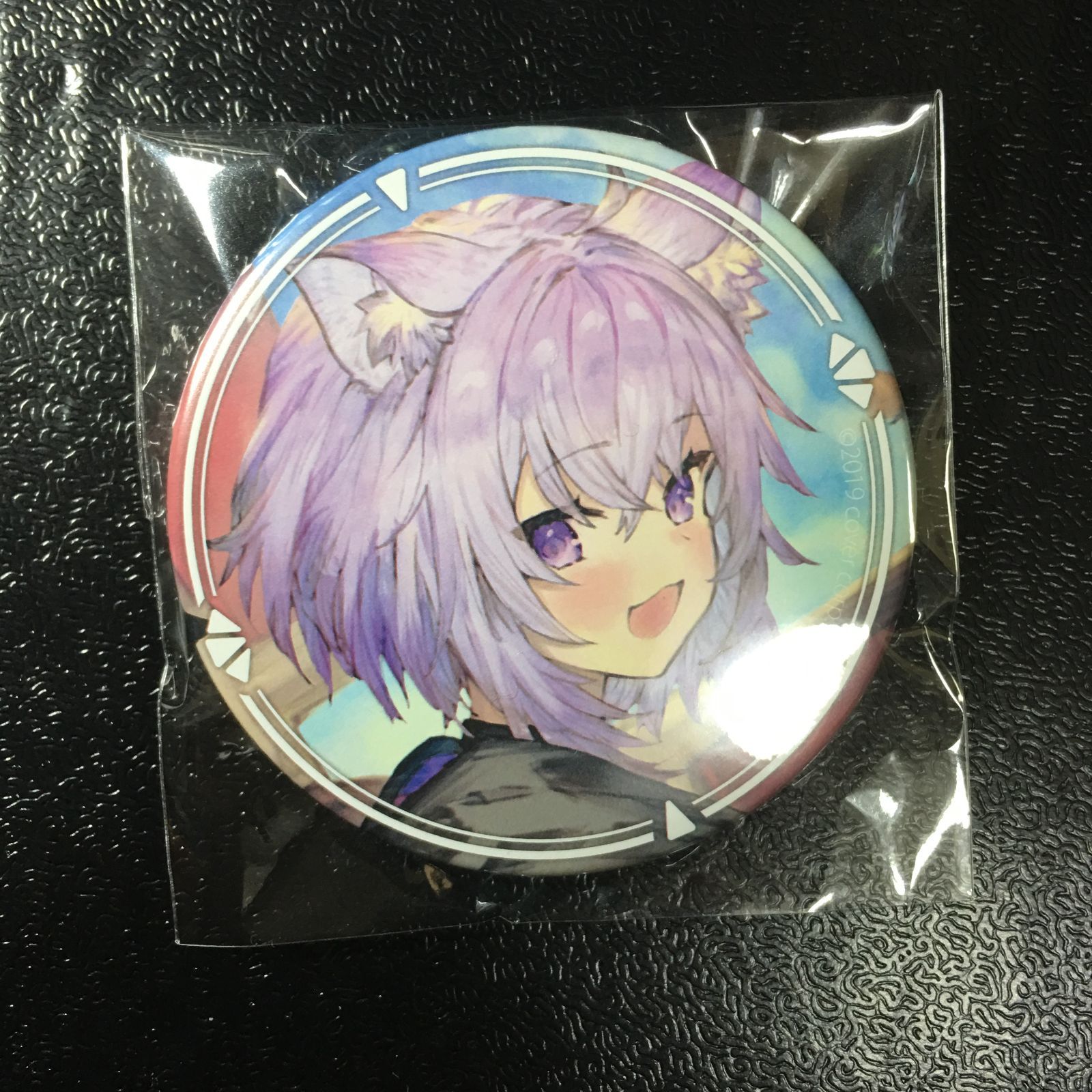 ホロライブ 猫又おかゆ hololive c97 コミケ97 缶バッジ - メルカリ