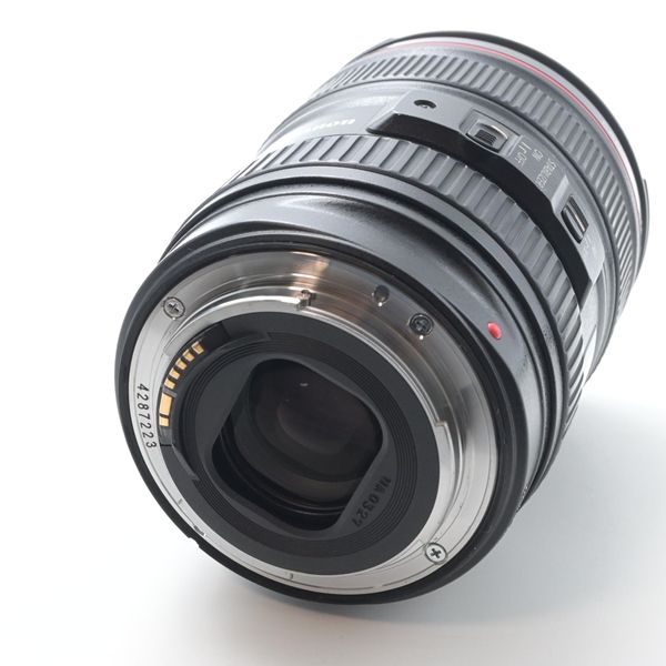 キヤノン Canon EF 24-105 mm F 4 L IS USM