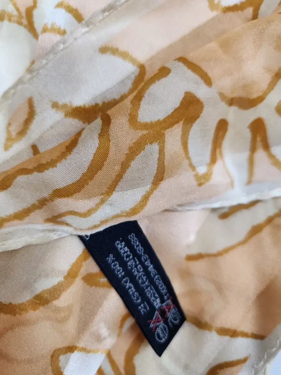 アルフレド ヴェルサーチェ シルク スカーフ フラワー パターン バッグ ファー