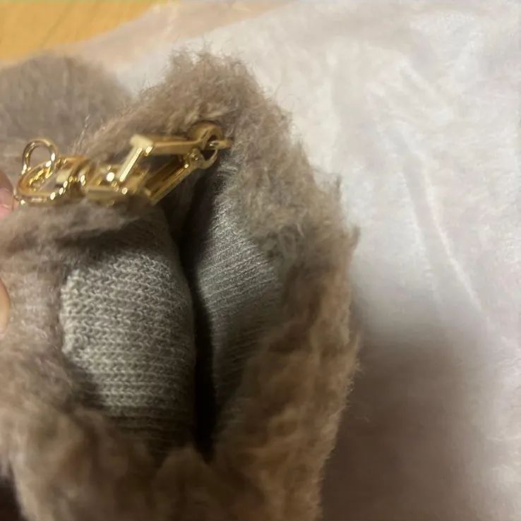 マックスマーラ テディベアミトン