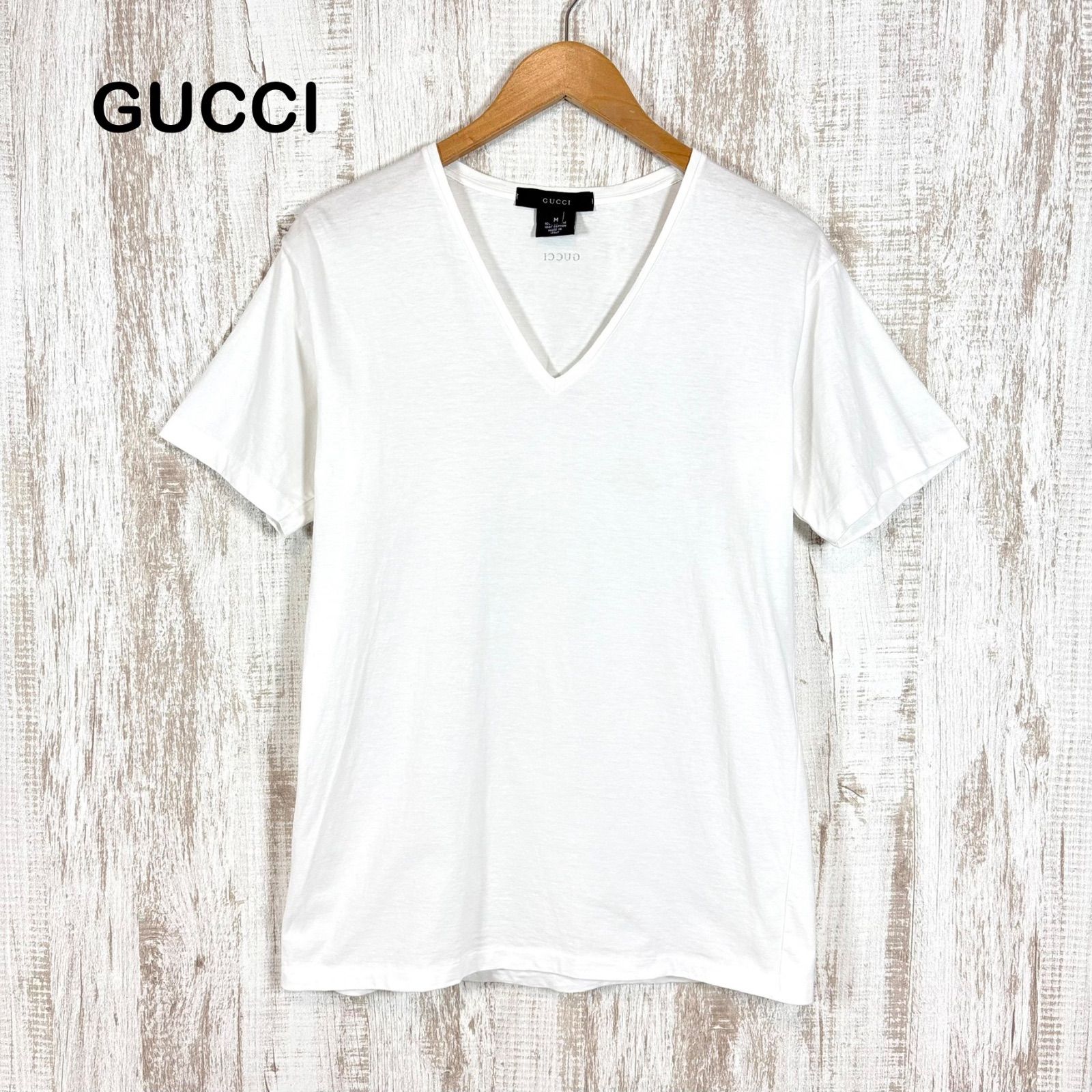 GUCCI グッチ ワンポイントロゴ Vネック Tシャツ メンズ 半袖 トップス