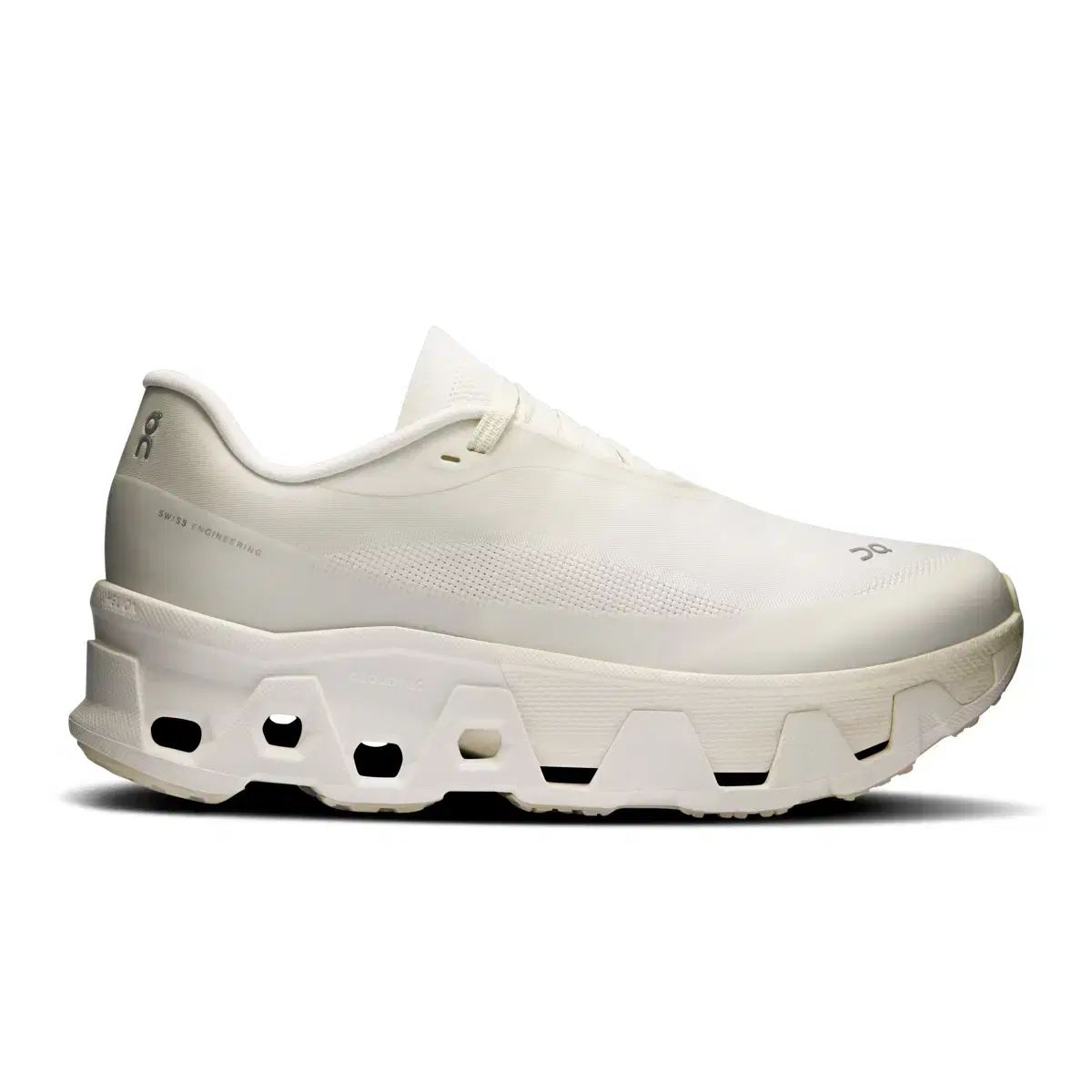 オンランニング X PAF クラウドMONSTER ハイパー 白 290