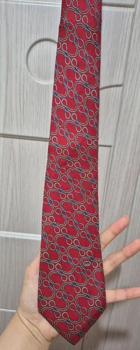 グッチ ネック タイ 収納のみした