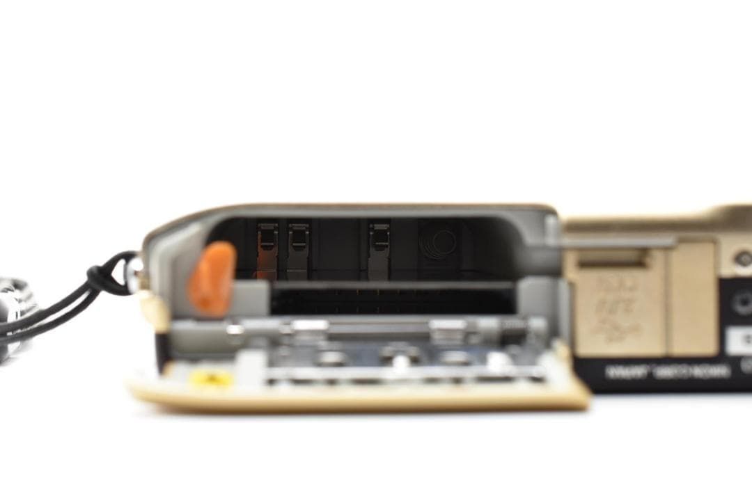 ☆新品級☆ニコン Nikon COOLPIX S3300 元箱付き #1566 - メルカリ