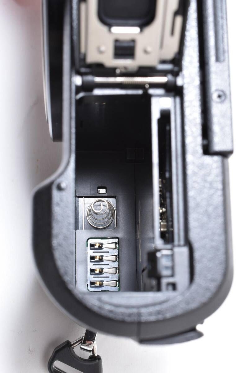 ブラック ミラーレス一眼