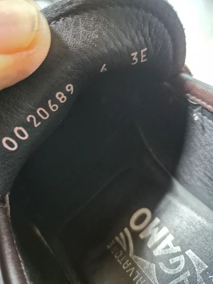  FERRAGAMO フェラガモ ガンチーニ ブラウン ローファー ローファー ブーツ 革靴