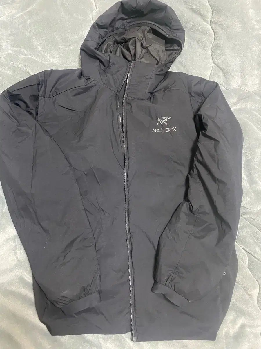 ARC TERYX アークテリクス Atom アトム フーディー ブラック XL