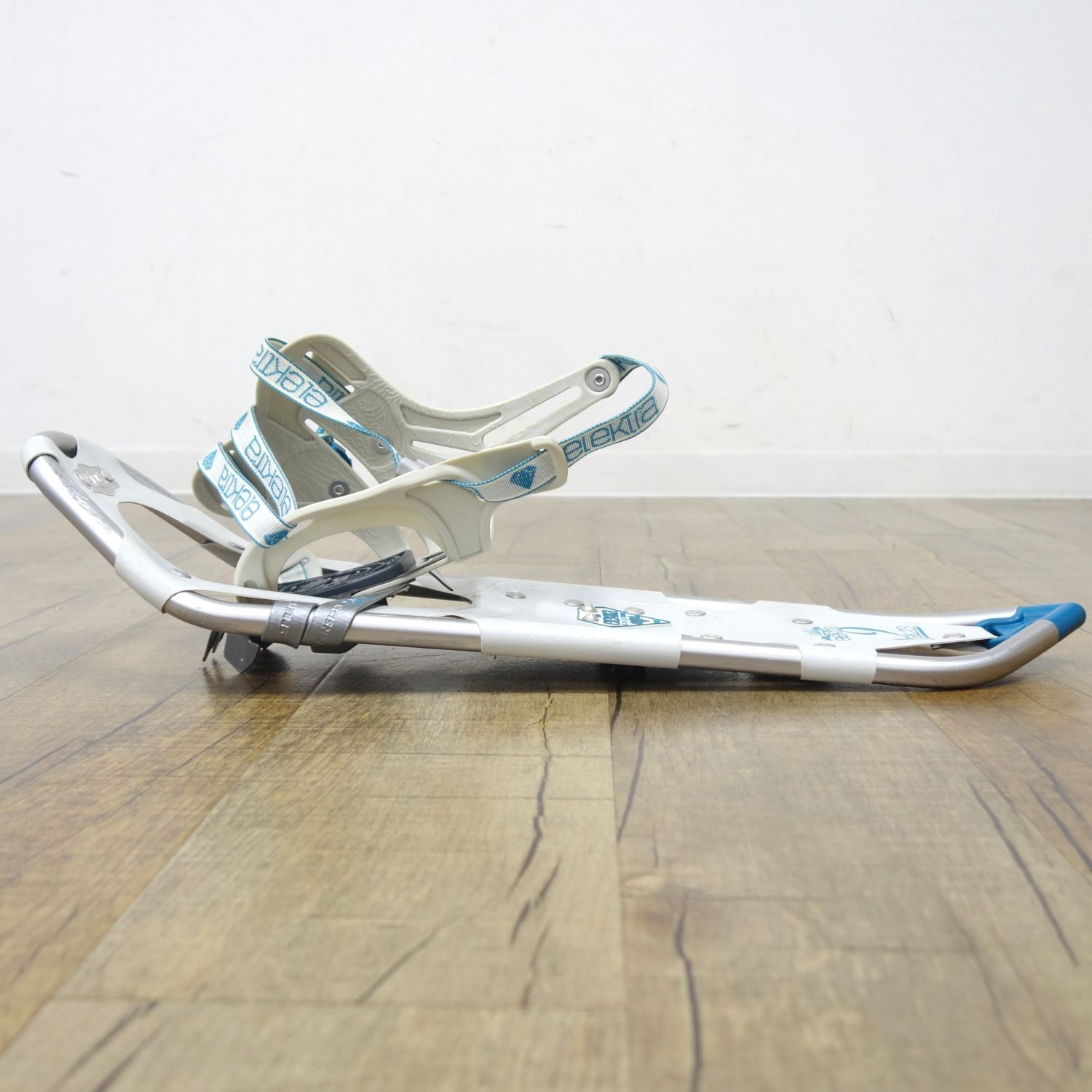 アトラス ATLAS スノーシュー ELEKTRA TRAIL 23 スノーシュ - メルカリ