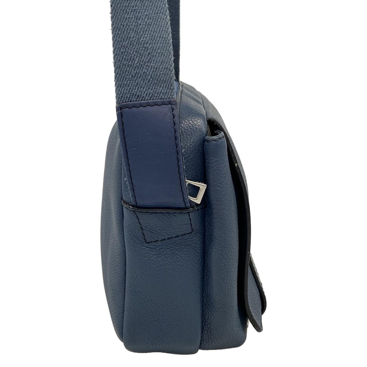 LOEWE(ロエベ) ショルダーバッグ ミリタリーメッセンジャーバッグXS