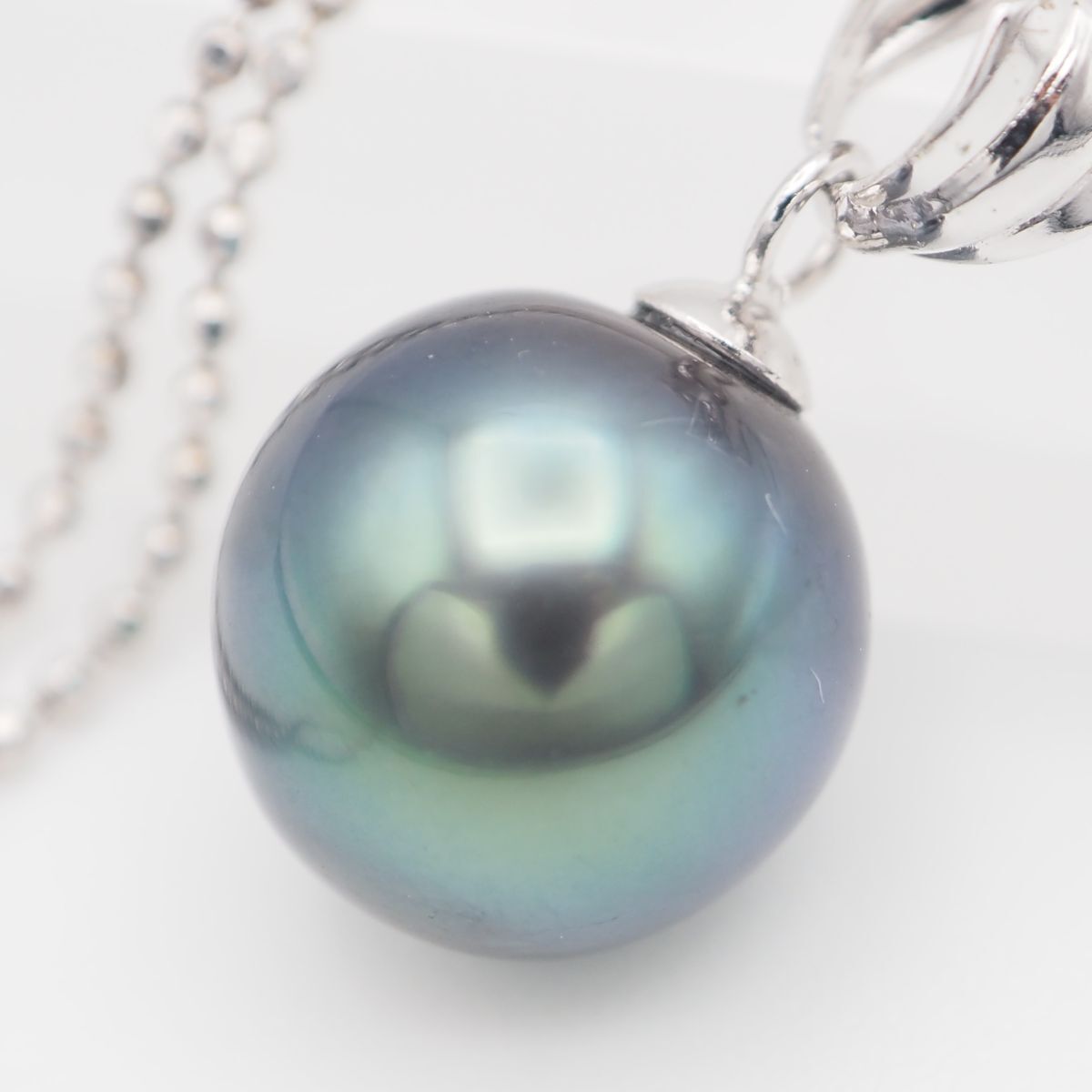 L841 本真珠 9.5mm珠 パール SILVER925刻印 ペンダント ネックレス グリーン系カラー デザイン シルバー 6月誕生石
