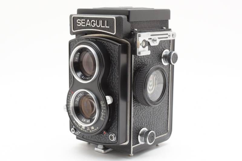 カメラ2台セット ペンタックスspotmatic 　中国上海海鴎seagull 実用外観美品】海鴎 SEAGULL 中国上海 SA-85 75mm/2.8 75mm/3.5 二眼