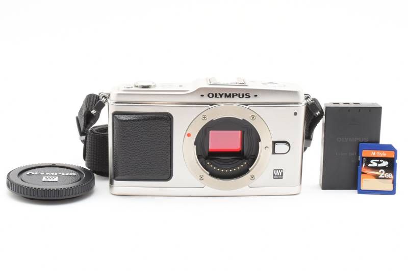 実用光学 Olympus オリンパス PEN E-P 1 ボディ シルバー シャッター数173回と 小 SDカード2 GB付き ミラーレス一眼カメラ 3996-4