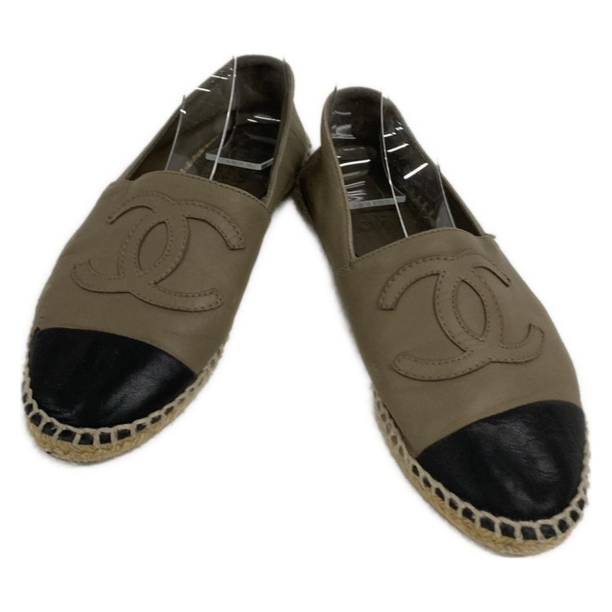 CHANEL(シャネル) スリッポン 36 レディース - グレーベージュ×黒