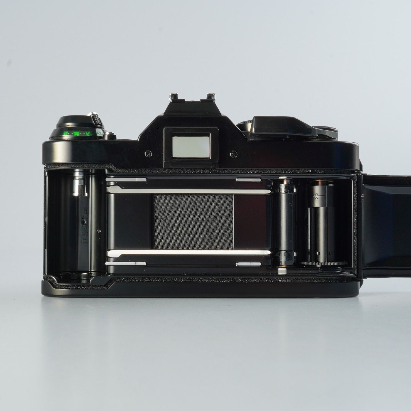 SERVICED & TESTED】 Canon キヤノン AE-1 Program Black + New FD