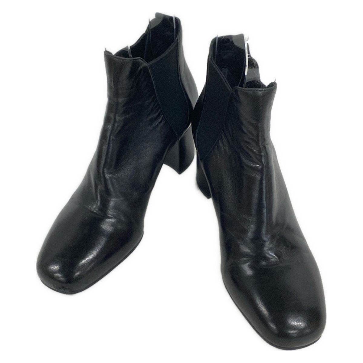 美品　ミュウミュウ　サイドゴア　ゴム底　レザーブーツ 2026年最新】MIUMIU サイドゴアの人気アイテム - メルカリ