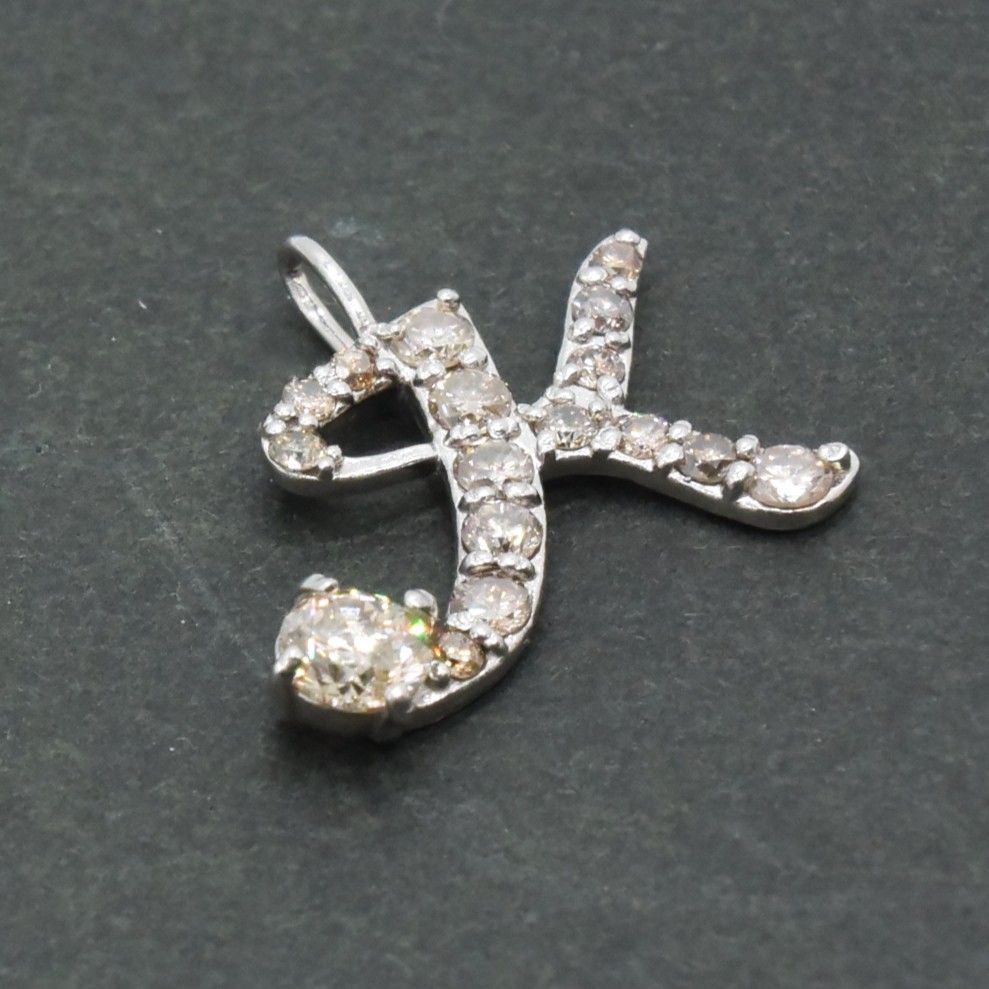 アルファベット K ペンダントトップ Pt900/ダイヤモンド 0.50ct