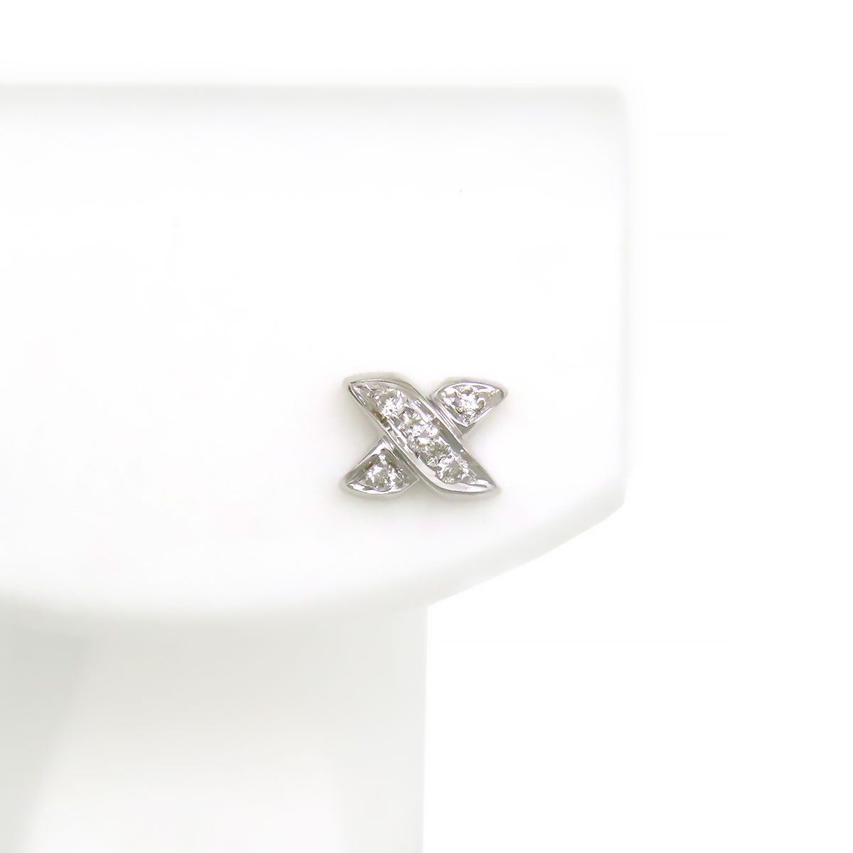 ティファニー シグネチャー クロス ピアス ミニ 片耳用 750 (K18WG