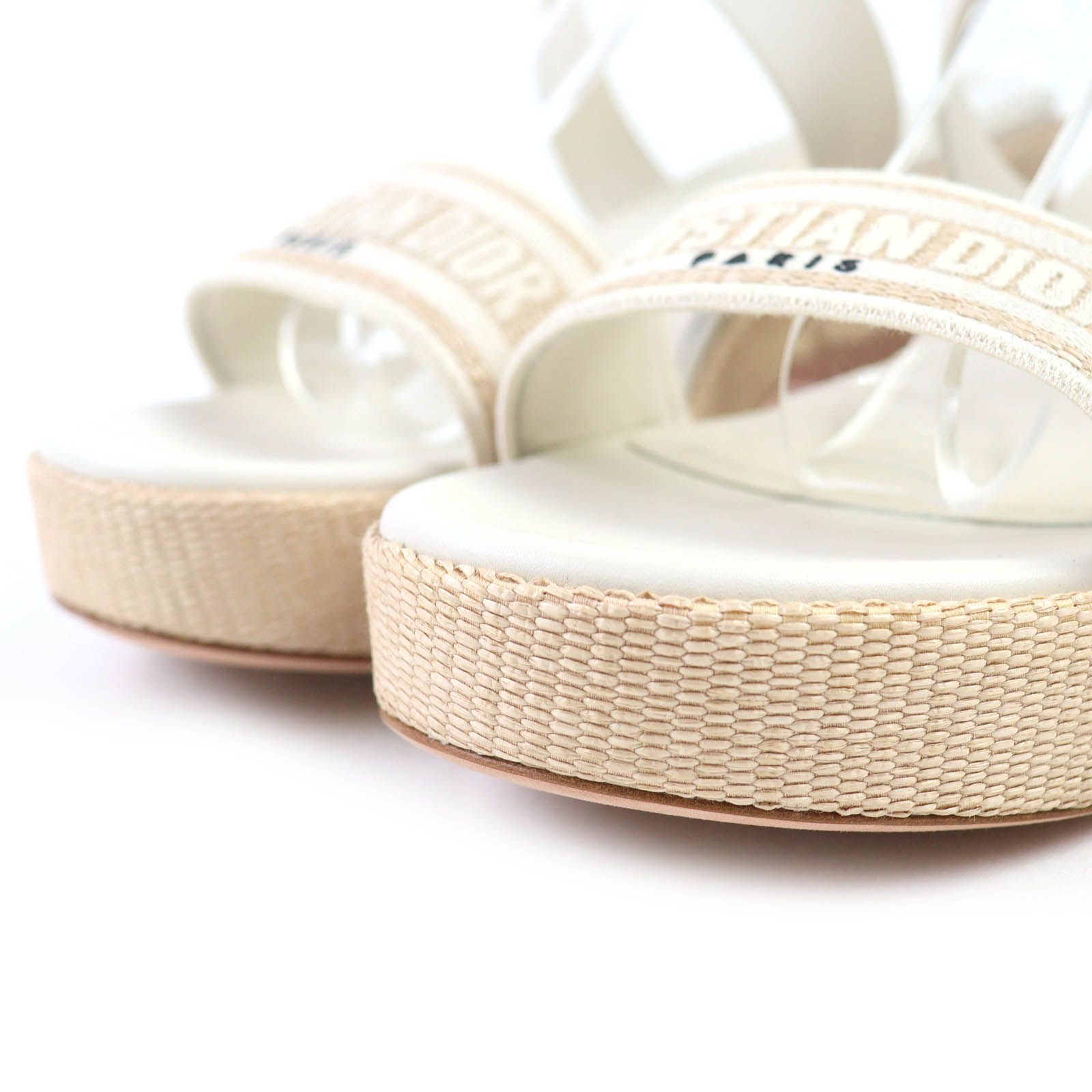 未使用品△Christian Dior クリスチャンディオール KDO083ERR03W36 DWAY レザーアンクルストラップ ロゴキャンバス サンダル ベージュ 36 未使用品△Christian Dior クリスチャンディオール KDO083ERR03W36