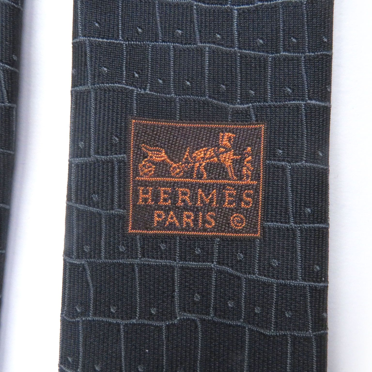 未使用品□HERMES エルメス 339009T SOIE LOURDE 7CM LOOK LIKE シルク100％ 総柄 ネクタイ レギュラータイ ネイビー 箱付き フランス製 未使用品□HERMES エルメス 339009T SOIE LOURDE 7CM LOOK LIKE シルク