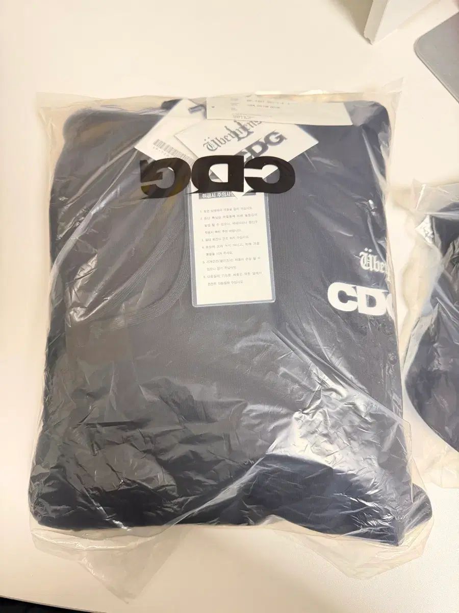 CDG x G-DRAGON ジードラゴン ウィーバーメンシュ CDGDC Classic フーディー L