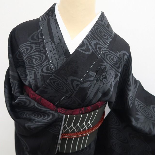 ❁tomihisa❁新品 斉藤上太郎 落款 竹 モノトーン 着物 正絹 仕付け糸