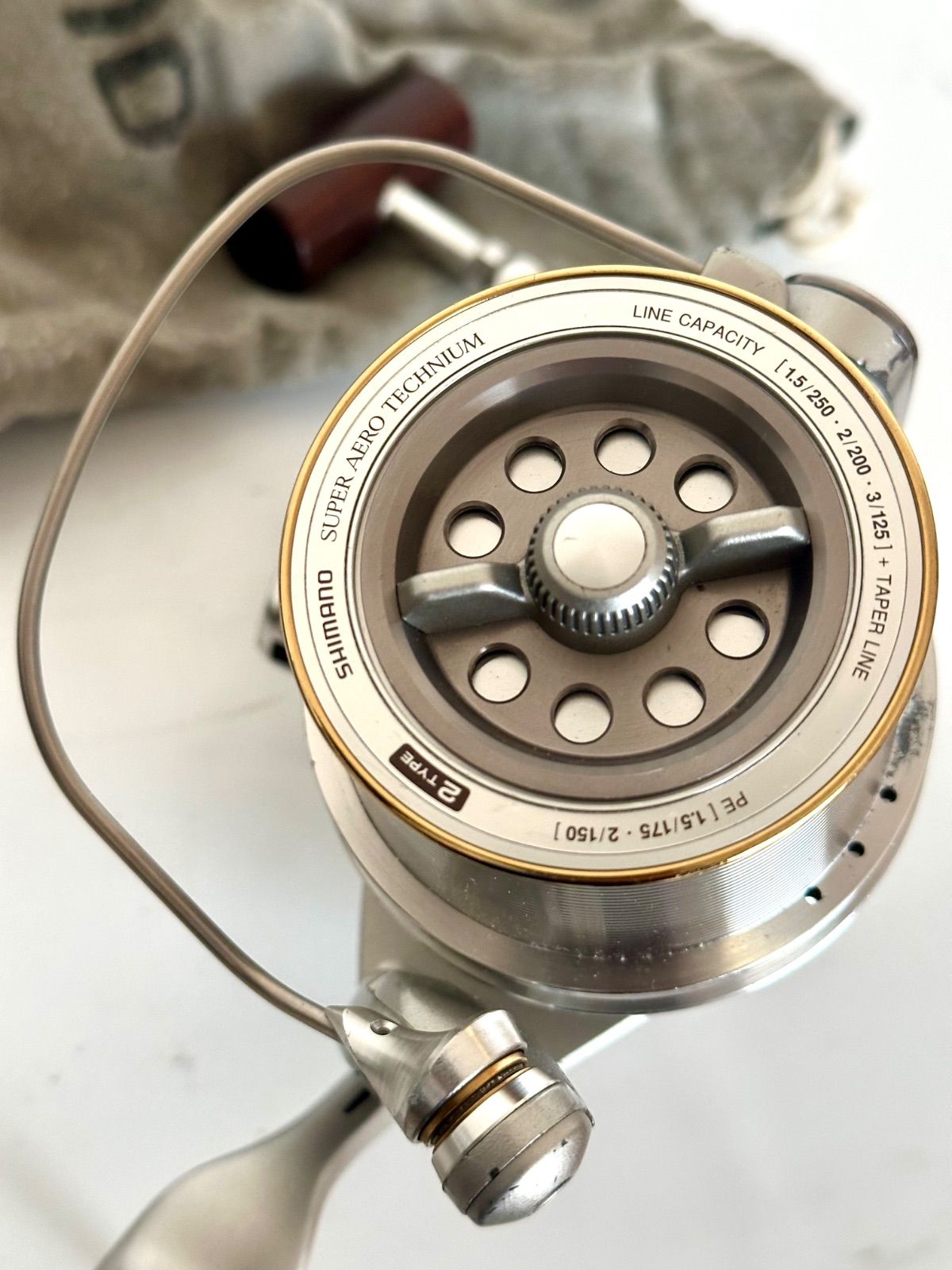 シマノ スーパーエアロテクニウム SHIMANO サーフリール キス