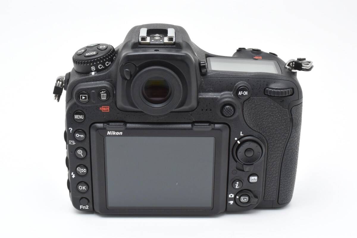  ショット数13 122回 ニコン Nikon D 500 ボディ 1056 k デジタル一眼レフ デジタルカメラ