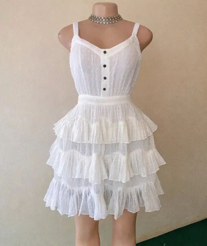 マージュ 白 ラッフルスカート ワンピース サンドロ ガニー ザ バーネット スリータイムズ