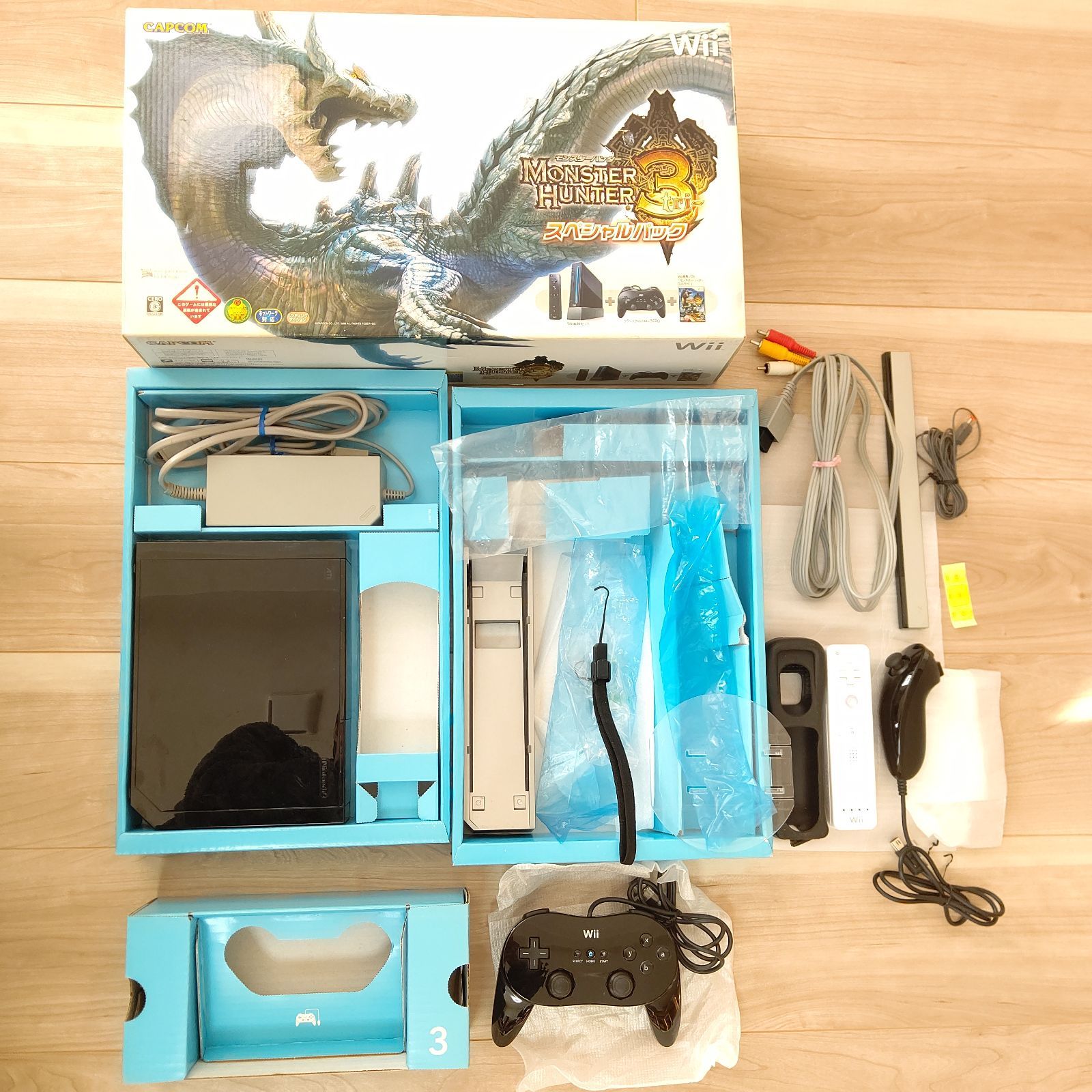 Nintendo Wii モンスターハンター3 スペシャルパック