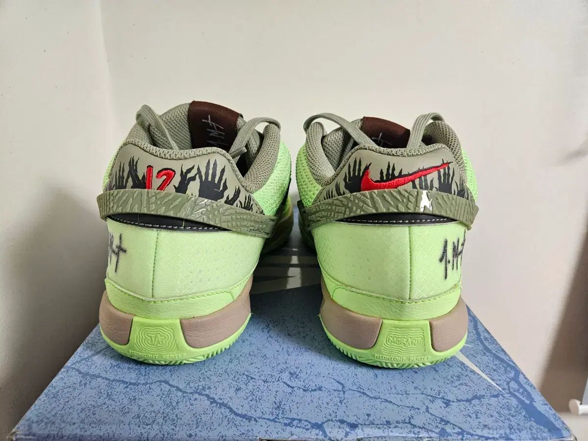 ナイキ NIKE バスケシューズ ハロウィーン