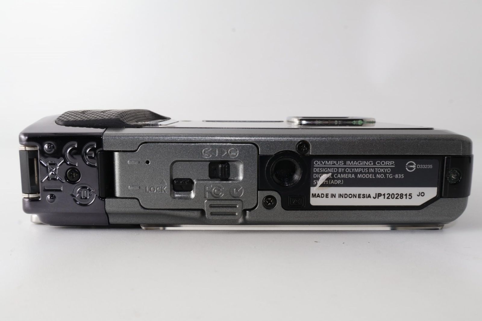 OLYMPUS デジタルカメラ STYLUS TG-835 Tough シルバー 防水性能10m