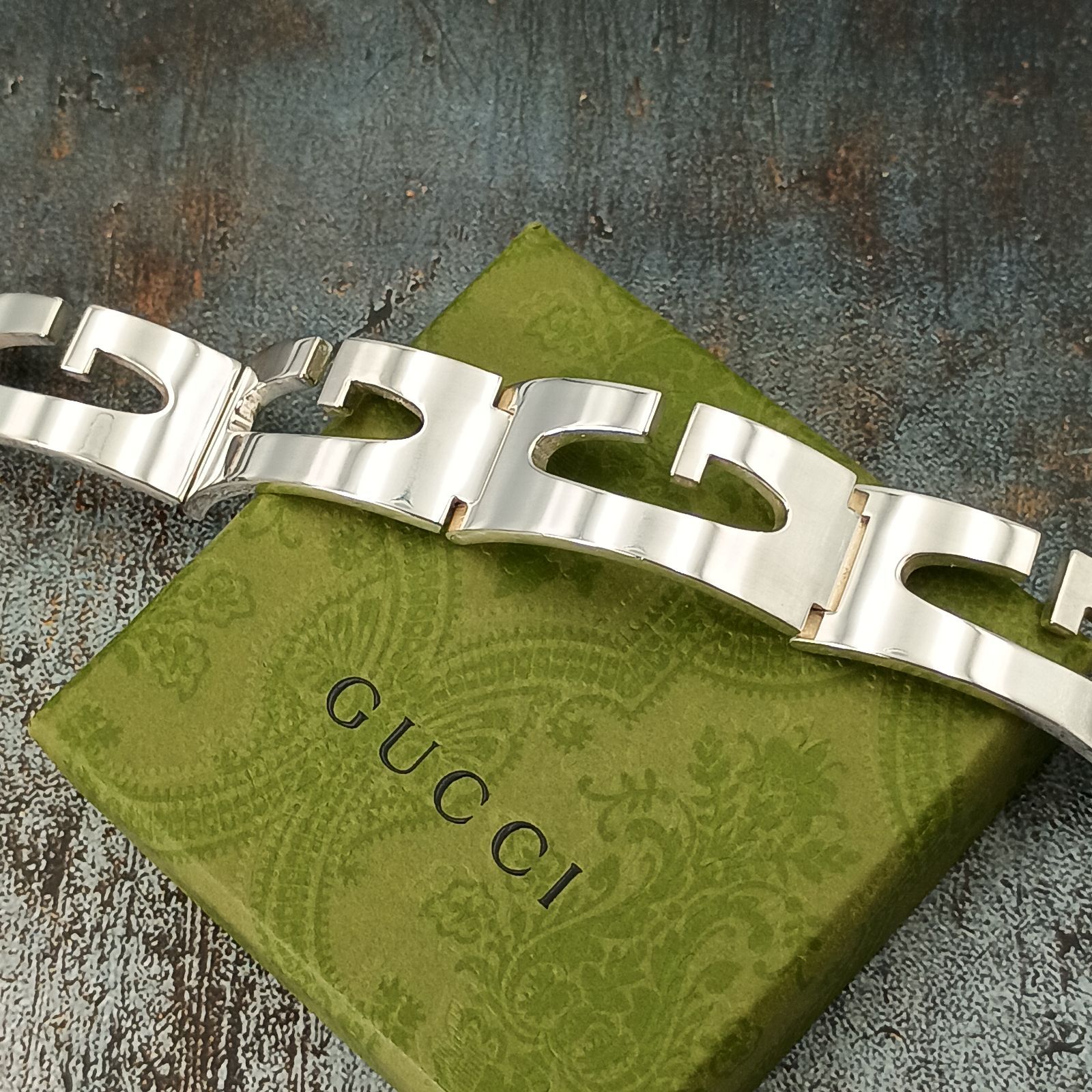 GUCCI グッチ Gモチーフ カットアウト ブレスレット メンズ トム