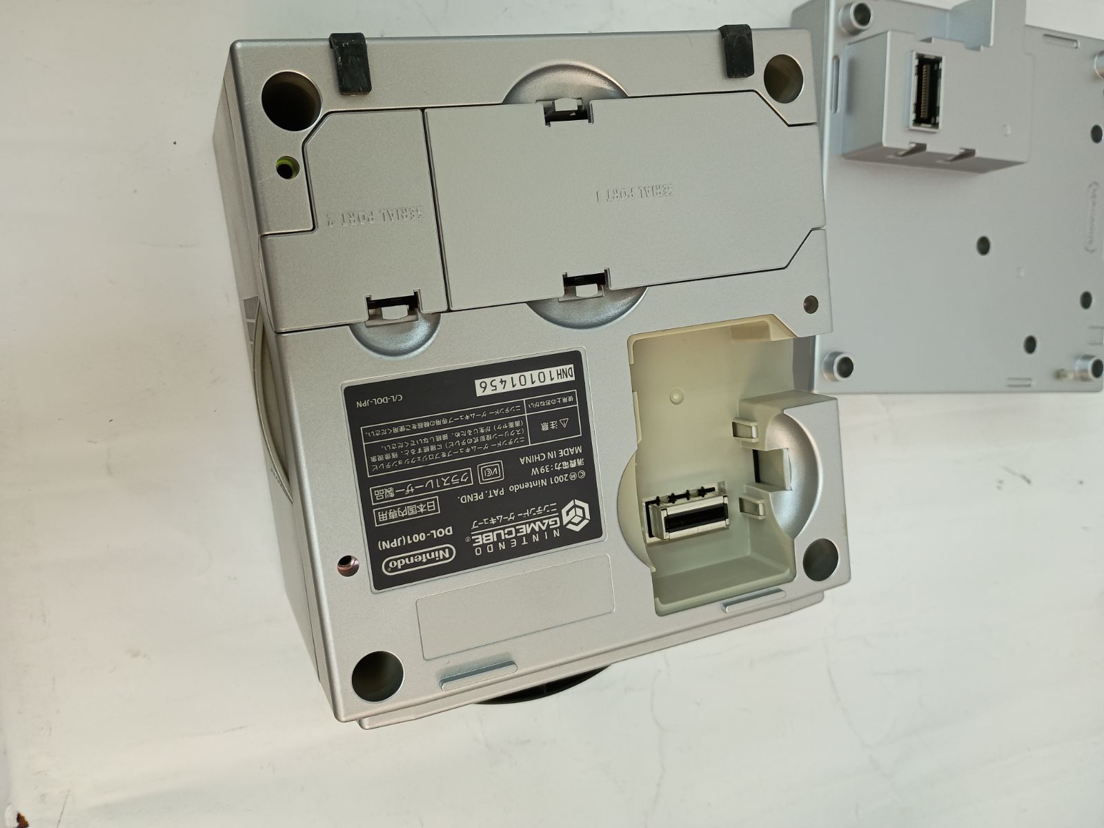 ジャンク Nintendo GameCube 本体 ゲームボーイプレイヤーセット DOL