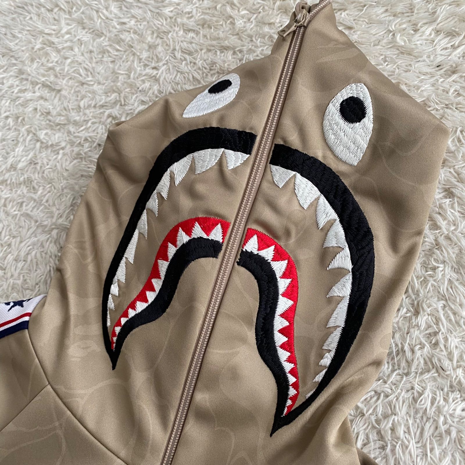 未使用！A BATHING APE アベイシングエイプ フルジップパーカー 