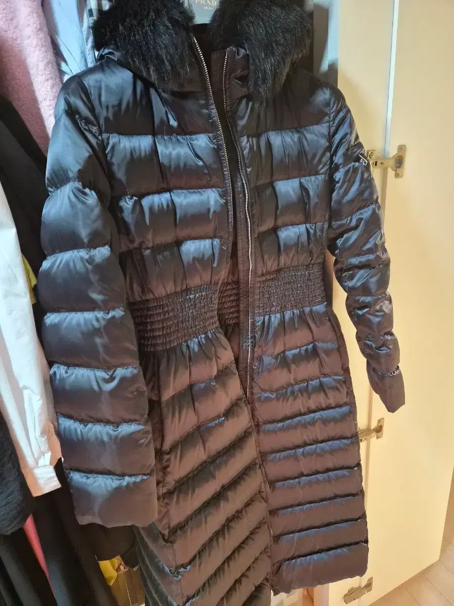 PRADA プラダ レディース ロング ダウン ブラック