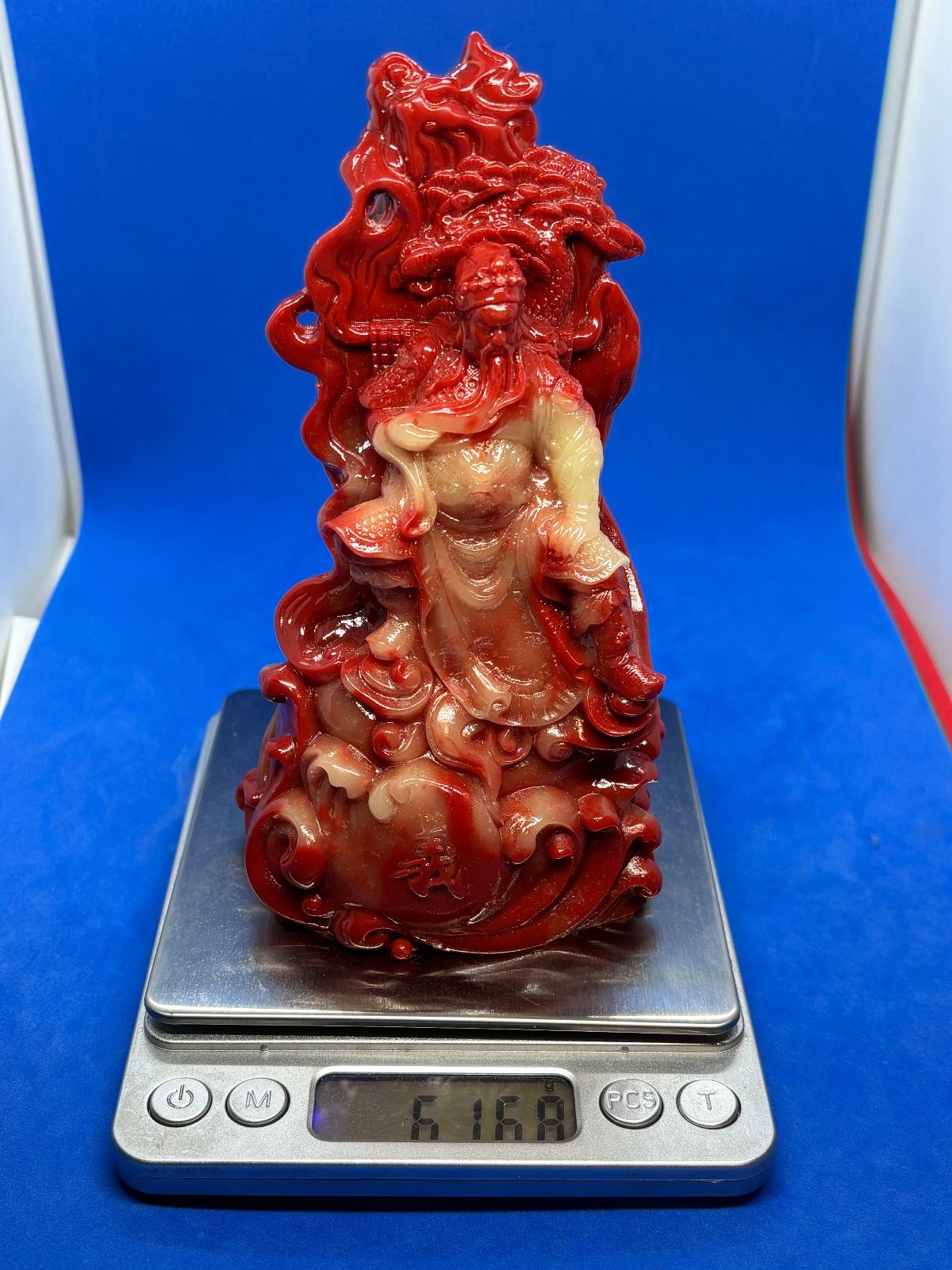 【凍石】寿山石精品・牛角凍 凍石】寿山石精品・牛角凍 ▽鴻▽清時代 寿山石 高山牛角凍石彫刻 霊猿