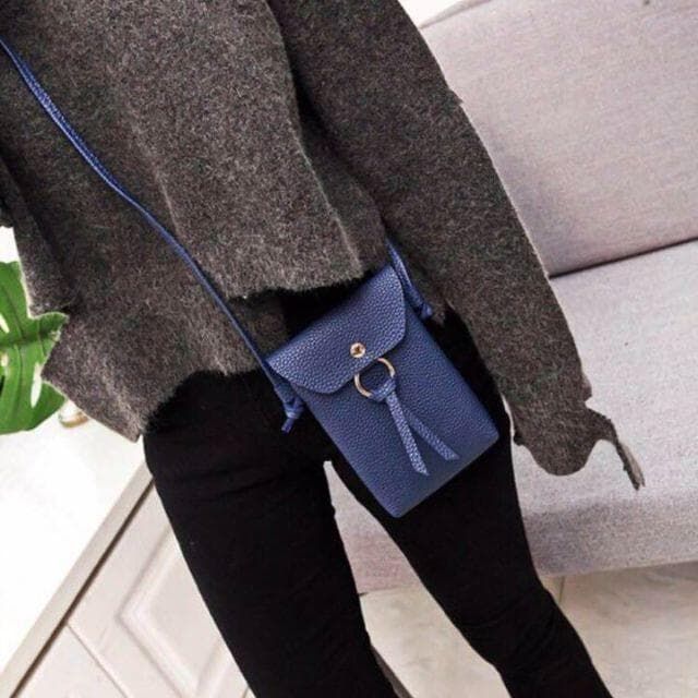 https://assets.mercari-shops-static.com/-/large/plain/2JKSnJrGGrM452K6T5JUhi.jpg@jpg