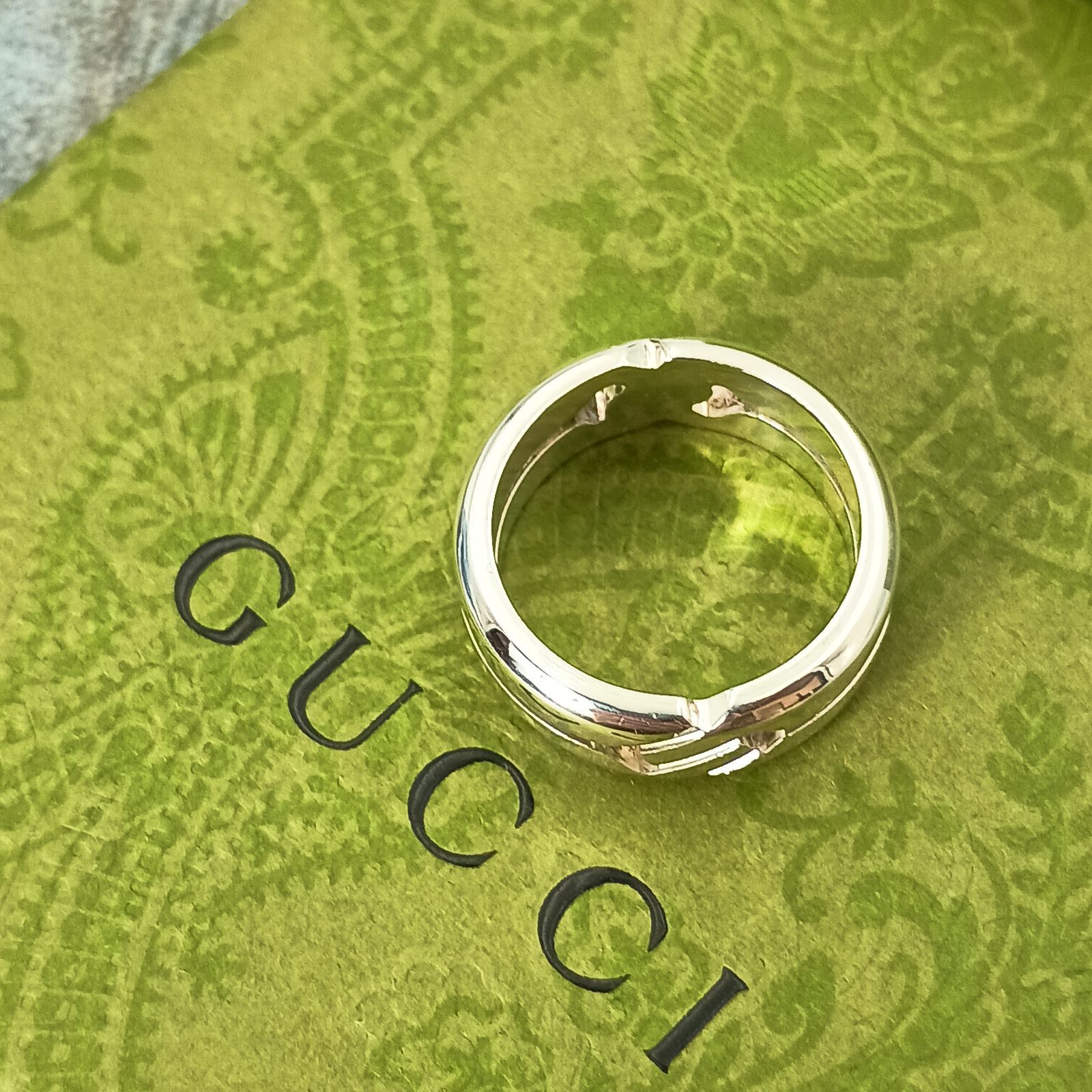 GUCCI グッチ 13号 ノット インフィニティ リング レディース 指輪