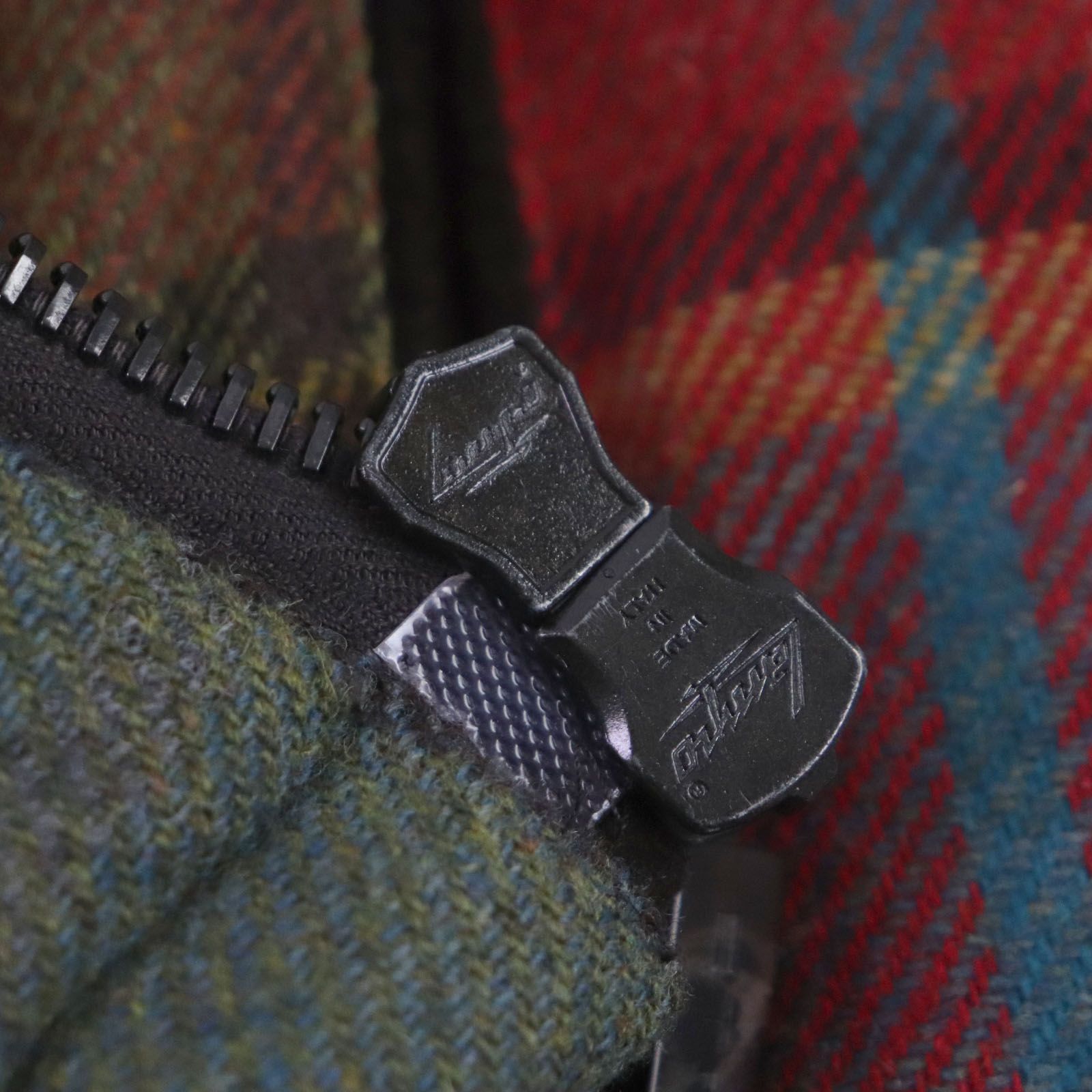 美品▽ETRO エトロ ウール チェック柄 フード付き ロゴ入りボタン 裏地