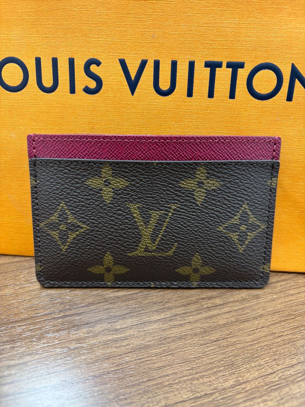 ルイヴィトン ポルトカルトサーンプル