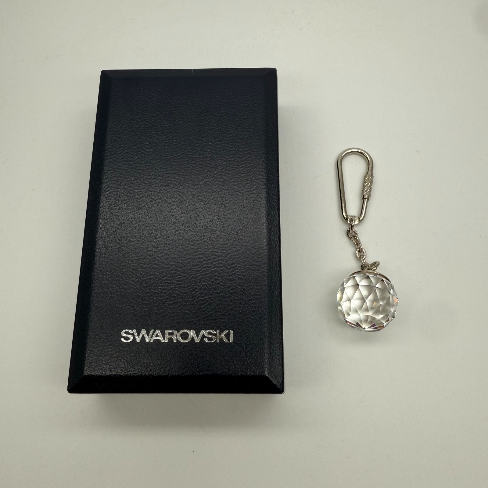 【新品未使用】スワロフスキー SWAROVSKI キーリング キーホルダー SWAROVSKI スワロフスキー クリスタルキーホルダー 【K140】 - メルカリ