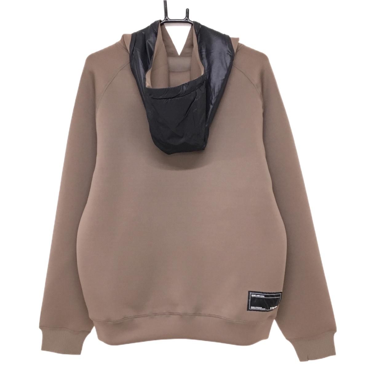新品】マークアンドロナ フード付きトレーナー ブラウン×黒 CODE