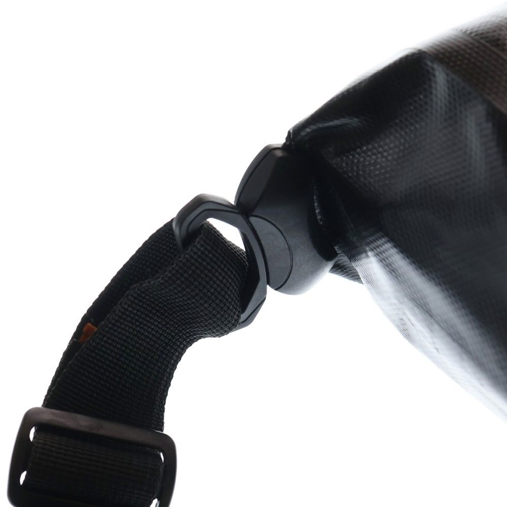 SUPREME (シュプリーム) 24SS× ORTLIEB SMALL MESSENGER BAG WATER