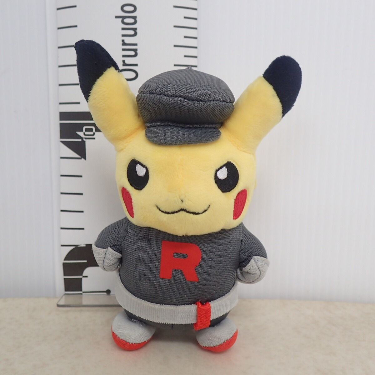 ポケモンセンター マスコット 団員ごっこピカチュウ ロケット団 紙タグ