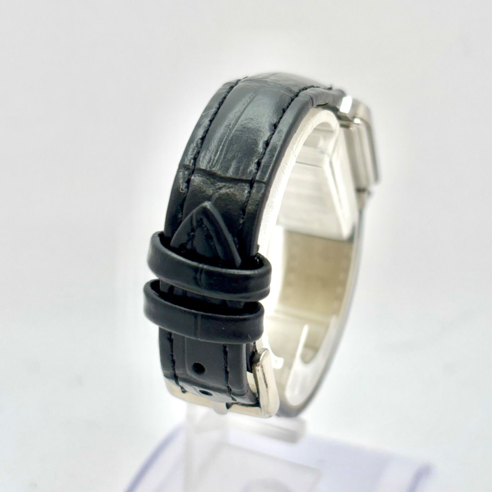 OMEGA シルバー 手巻き時計 箱付き OMEGA シルバーダイアル プリズム風防 手巻き レディースアンティーク