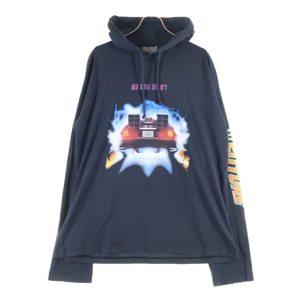 VTMNTS ブイティーエムエヌティーエス 22 SS BACK TO THE FUTURE JERSEY HOODIE バックトゥザフューチャープリントプルオーバーパーカー ブラック