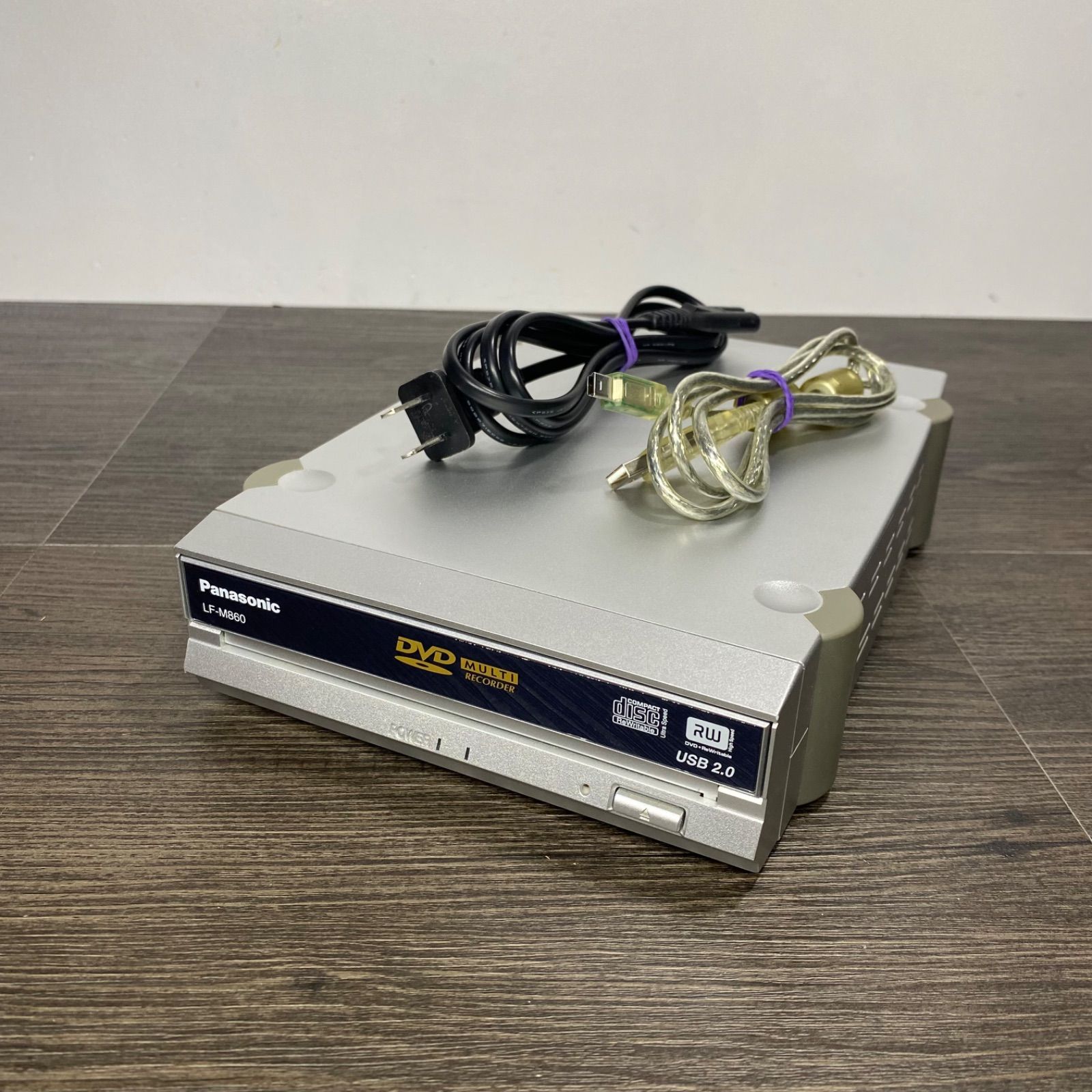 美品 Panasonic パナソニック 外付け DVDマルチドライブ LF-M860 USB