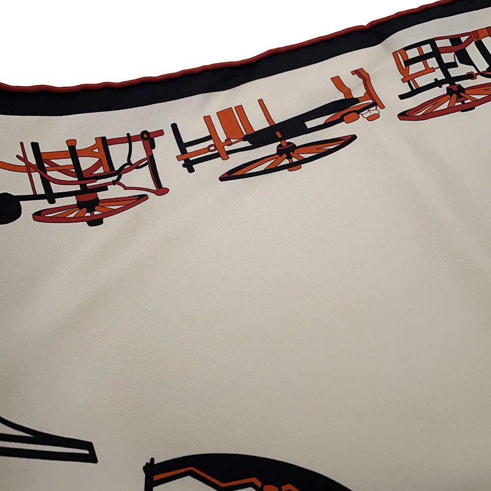 エルメス スカーフ カレ90 コンプリケーション エケストル Complication Equestre HERMES シルク 2025秋冬